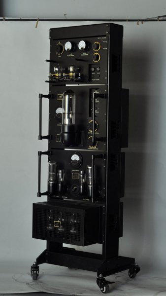 LM-212amp.jpg LM-212amp.jpg