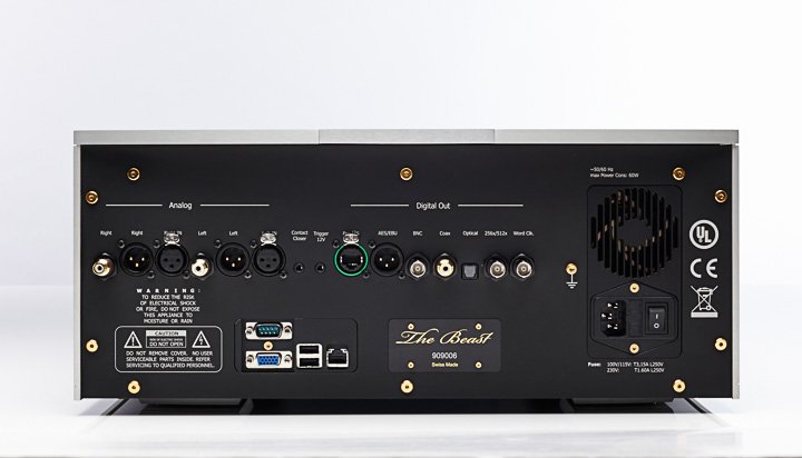 HiFi+Beast-4774-2.jpg HiFi+Beast-4774-2.jpg