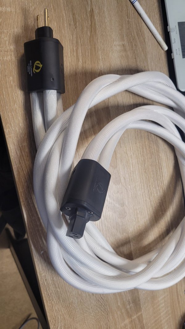 Ultimatum power cable.jpeg