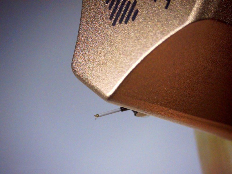 Sonic X4 HiRez 3.jpg Sonic X4 HiRez 3.jpg