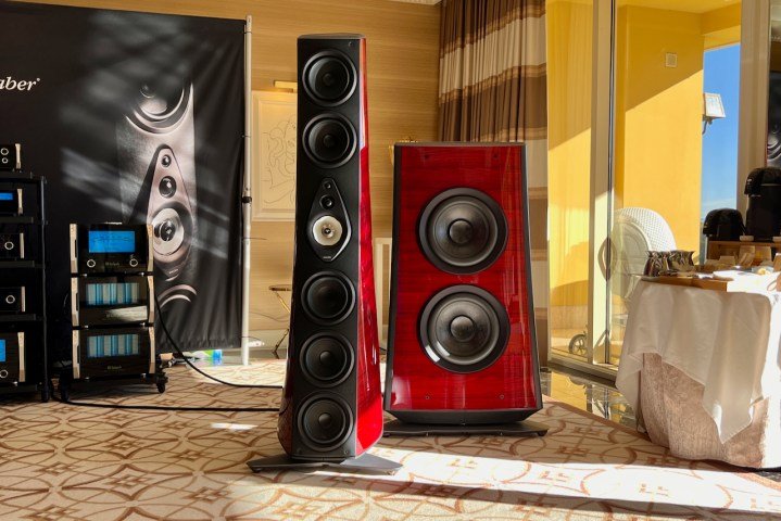 sonus-faber-suprema-speakers-ces-2024-demo-03.jpeg