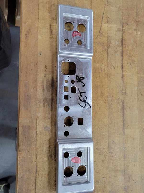 Back plate with dual port cutouts for M12.jpg