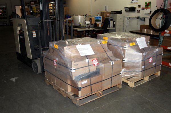 2 pallets.jpg 2 pallets.jpg