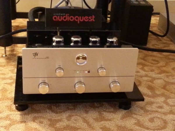 VPI tube amp.jpg