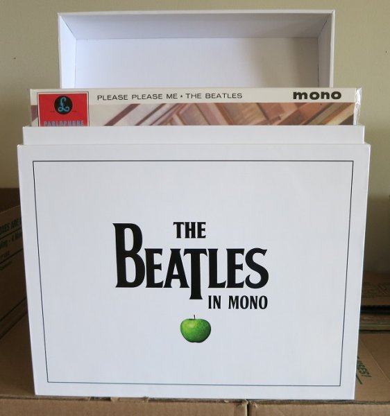 Beatles Mono Boxset 2.jpg
