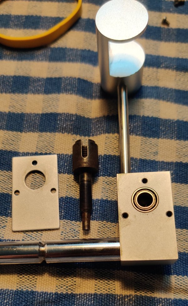 07 Bearing with bearingblock.jpg