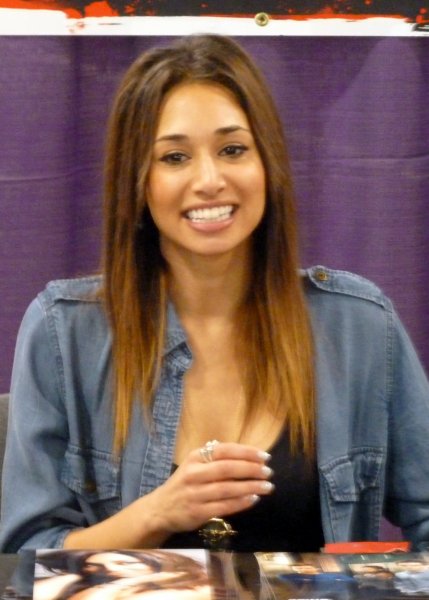 Meaghan_Rath_of_Being_Human_at_Wizard_World_Toronto_2012.jpg