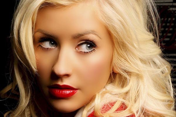 Christina-Aguilera-Hot-Pictures-5-1.jpg