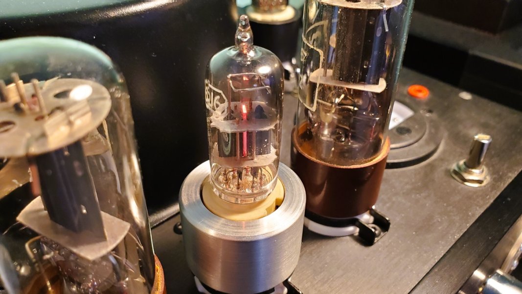 RCA6J6.jpg