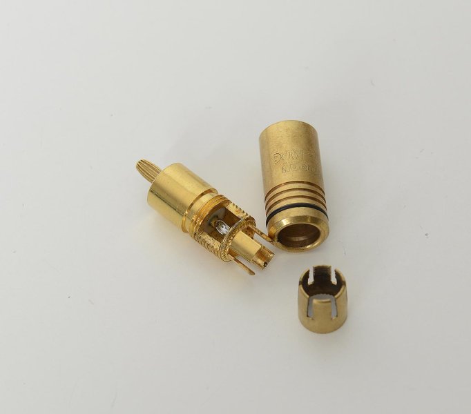 79942a.jpg
