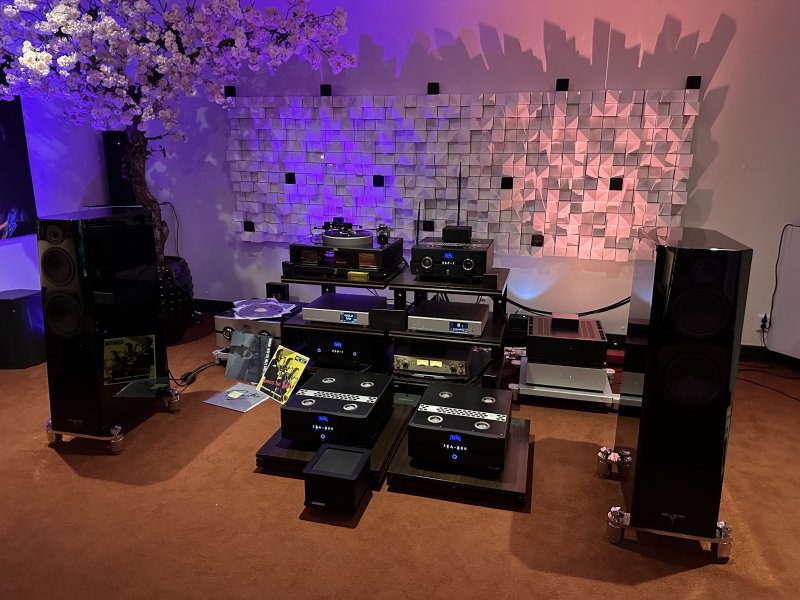 Stage_Ultra_Rhapsody_Jan25.jpg
