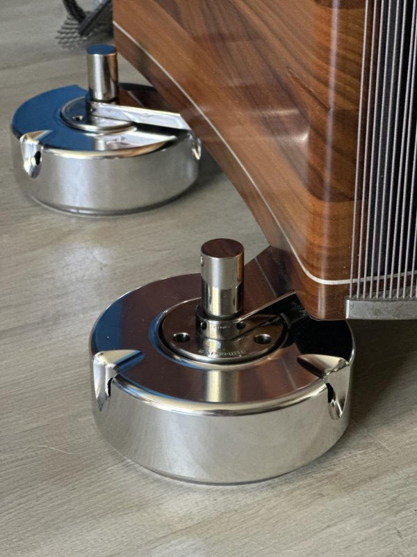 IMG_8733.jpg IMG_8733.jpg