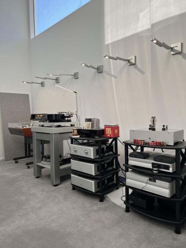 IMG_9983.jpeg IMG_9983.jpeg