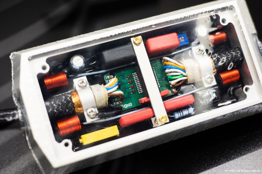 eahibrid_ela2000_050ss.jpg eahibrid_ela2000_050ss.jpg