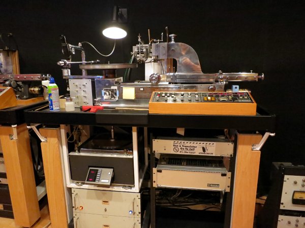 Scully Lathe.jpg Scully Lathe.jpg
