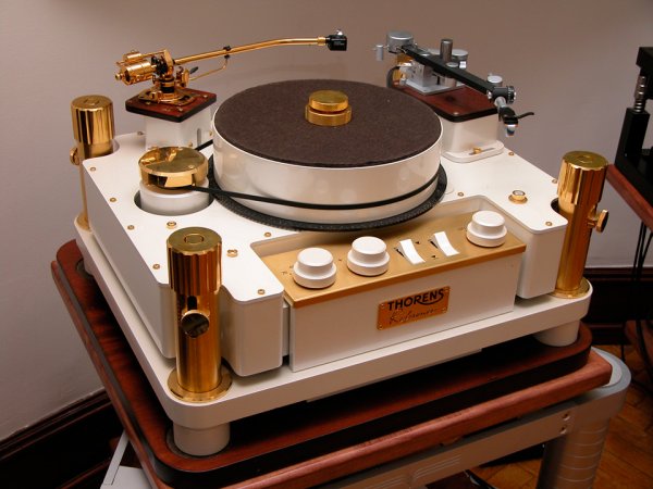 Thorens-Reference-3.jpg