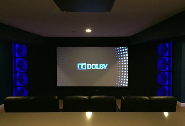 F18i-LED-Dolby.jpg