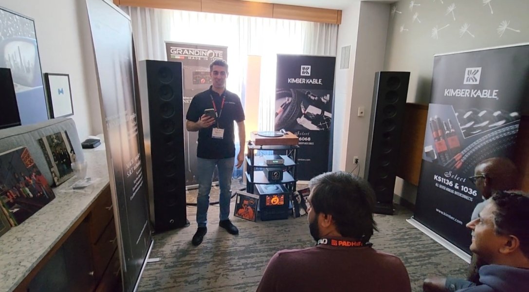 Screenshot_20251013_124315_Video Player.jpg