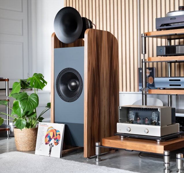 Tobian 12 Signature.jpg Tobian 12 Signature.jpg