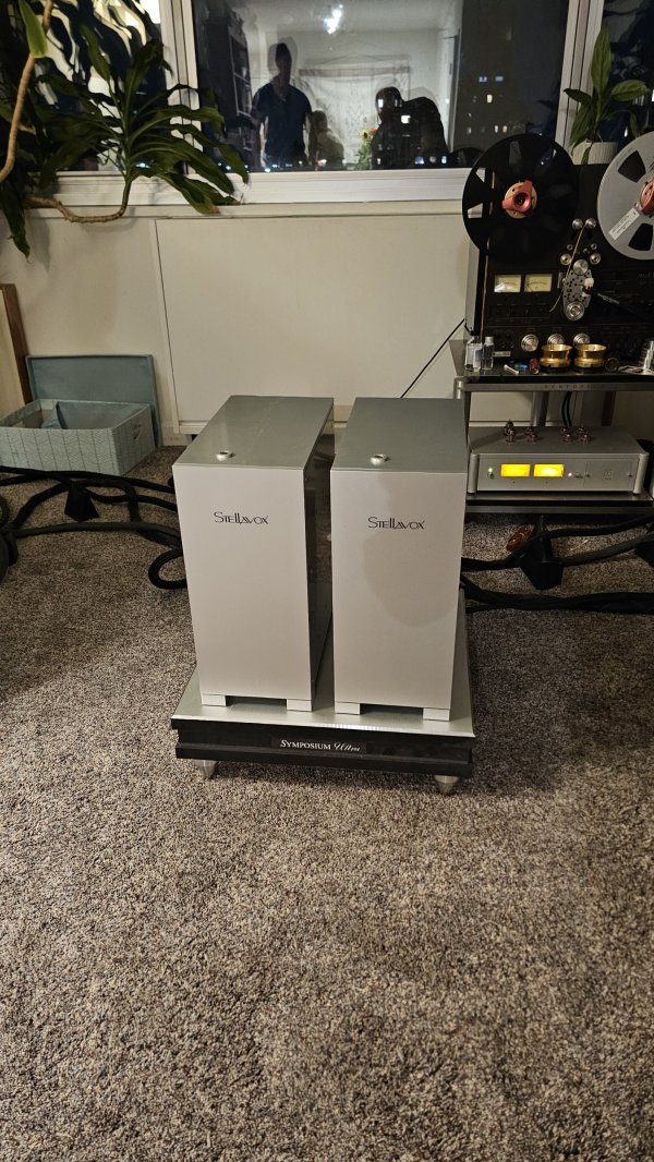 20251015_221110.jpg 20251015_221110.jpg