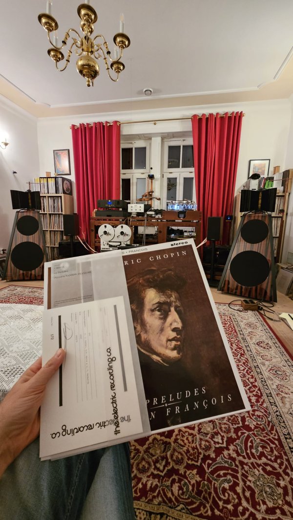 WhatsApp Image 2025-11-10 at 11.00.16(3).jpeg