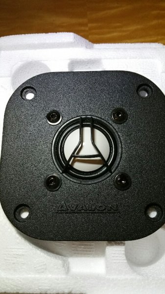 Avalon Tweeter.jpg Avalon Tweeter.jpg