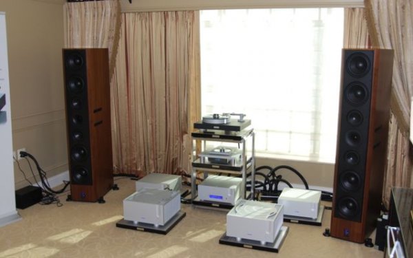 48 Ypsilon:Lansch&#.jpg