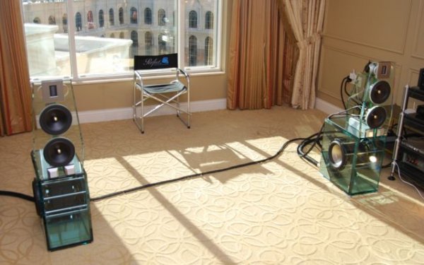 29 Perfect 8 spea&#1.jpg