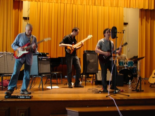 2011042501.jpg 2011042501.jpg