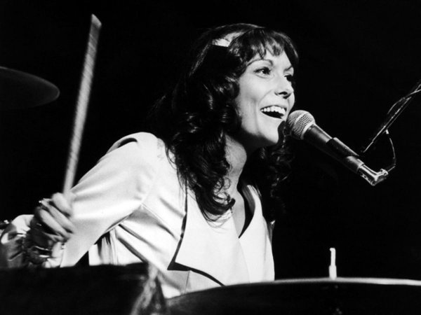 KarenCarpenter.jpg