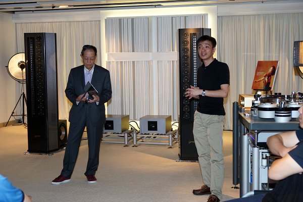 Translator.jpg Translator.jpg