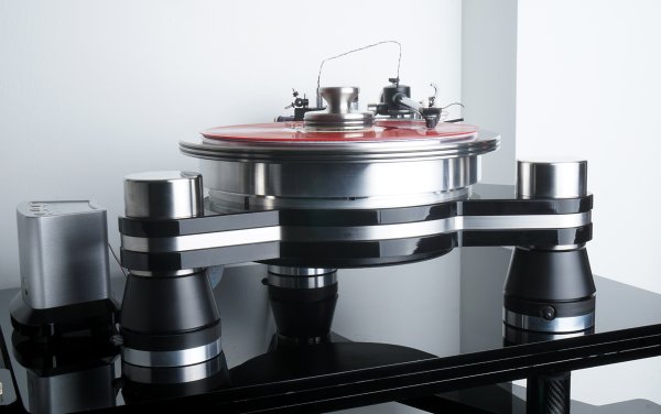 VPI Vanquish.jpg VPI Vanquish.jpg