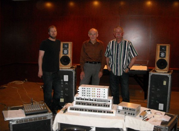 koj-speakers.jpg koj-speakers.jpg