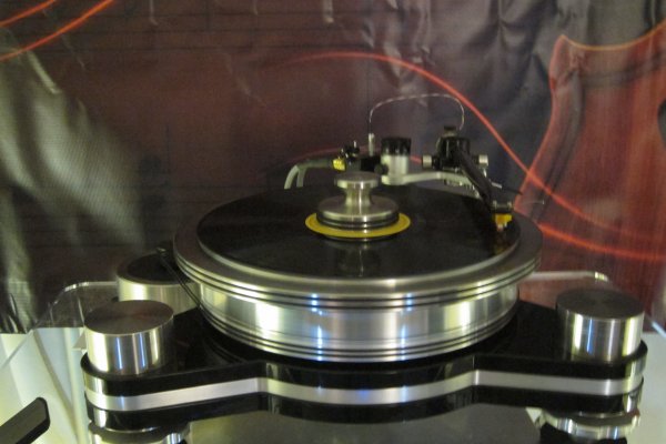 IMG_0388Los Angeles Audio Show 2017.JPG