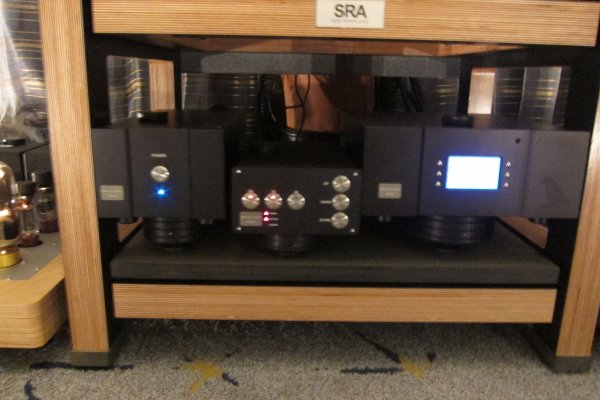 IMG_0402Los Angeles Audio Show 2017.JPG
