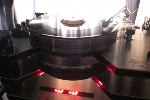 IMG_0409Los Angeles Audio Show 2017.JPG