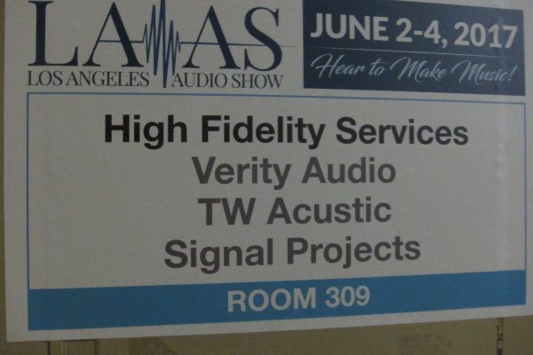 IMG_0411Los Angeles Audio Show 2017.JPG