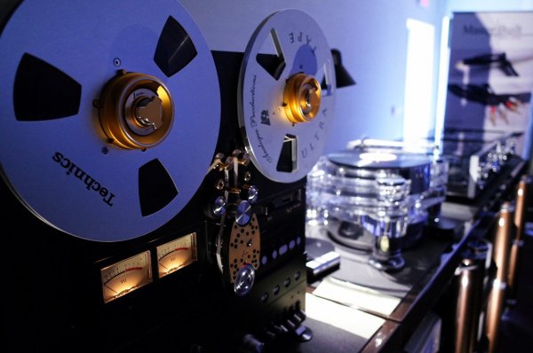 VAC-CAF2017-24.jpg VAC-CAF2017-24.jpg