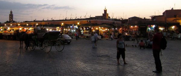 Market at dusk.jpg Market at dusk.jpg