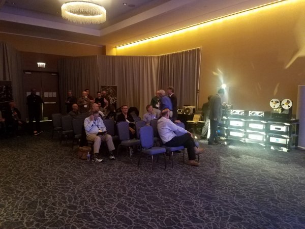 20180414_215355.jpg 20180414_215355.jpg