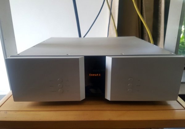 vitus1 (Small).jpg vitus1 (Small).jpg