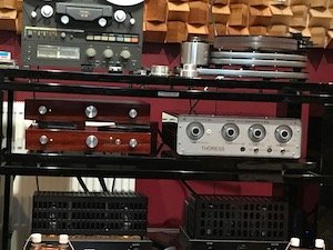 Universum rack.JPG Universum rack.JPG