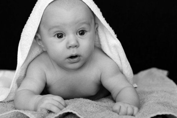 adorable-baby-bath-blanket-41202.jpeg