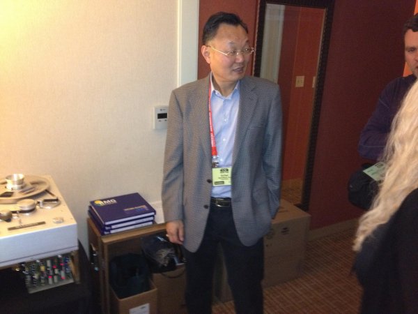 Ki in Bruce's room.jpg Ki in Bruce's room.jpg