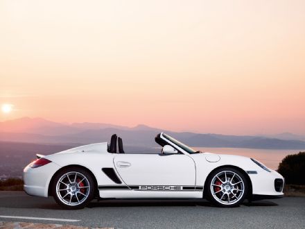 0911_06_z%u0025252B2011_porsche_boxster_spyder%252Bprofile.jpg