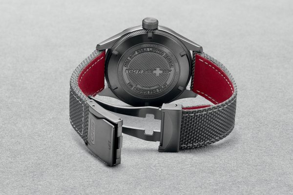 Oris-GMT-Rega-Limited-Edition-3.jpg Oris-GMT-Rega-Limited-Edition-3.jpg