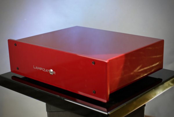 Amber3 - 2.jpg Amber3 - 2.jpg