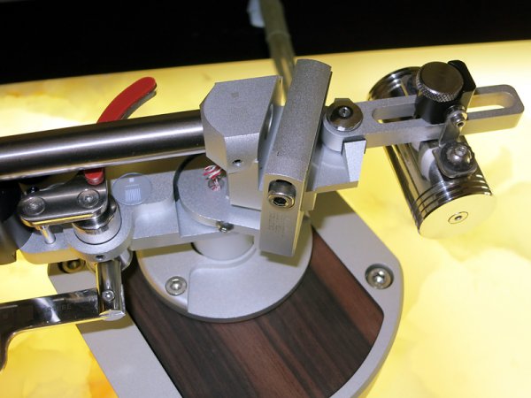 Dual-mode bearing.jpg Dual-mode bearing.jpg