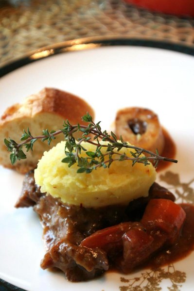 osso bucco plated.jpg