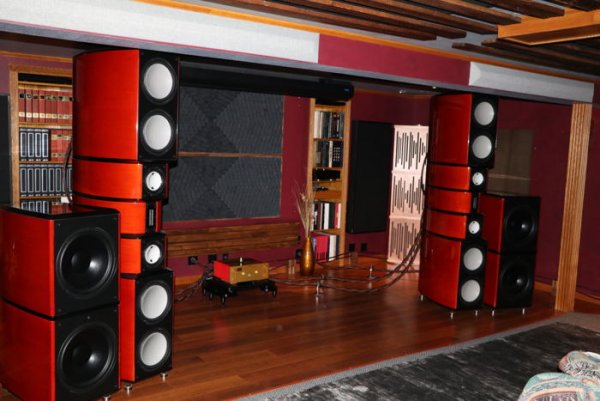 Evolution Acoustics MM7.jpg Evolution Acoustics MM7.jpg